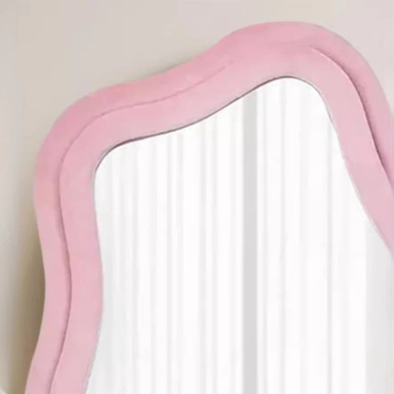 Contemporary wave edge decorative mirror 50x70cm.