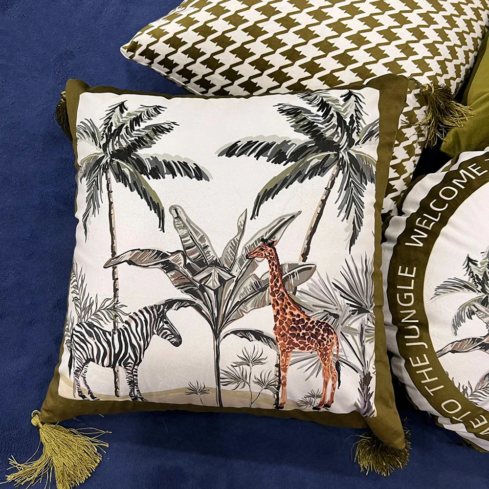 Olive houndstooth patterned cushion cover for modern sofa décor.